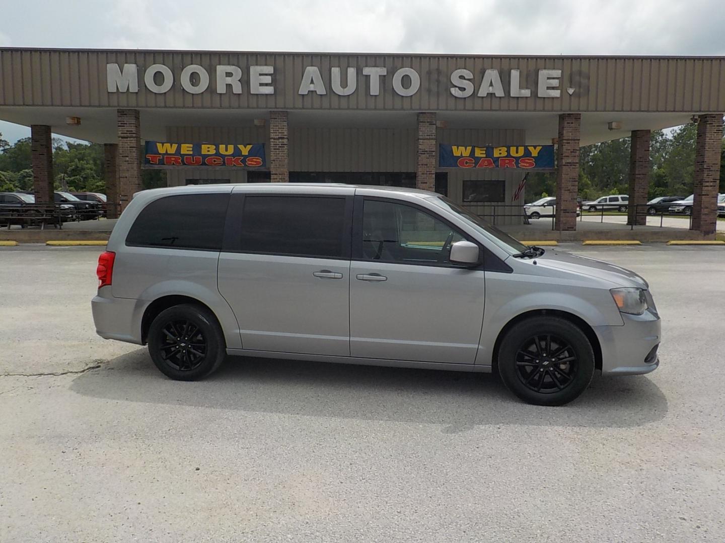 2019 Gray Dodge Grand Caravan (2C4RDGEG9KR) with an V6 engine, Automatic transmission, located at 1617 W Church Street, Livingston, TX, 77351, (936) 327-3600, 30.710995, -94.951157 - A family vehicle priced where a family can afford it!! You won't be dissapointed!! - Photo#0